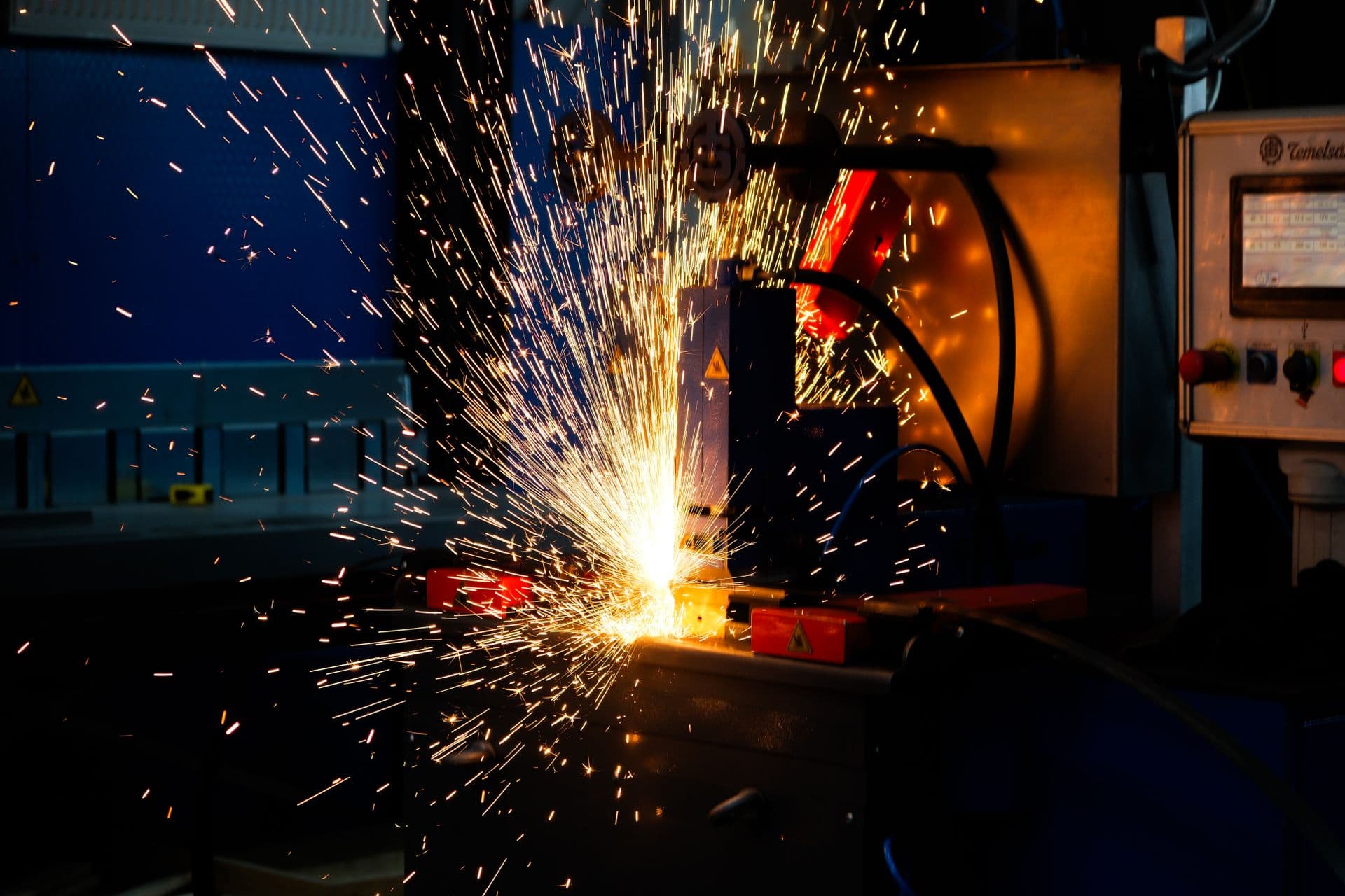 Workshop refurbishment — grinding sparks in the Rgen workshop