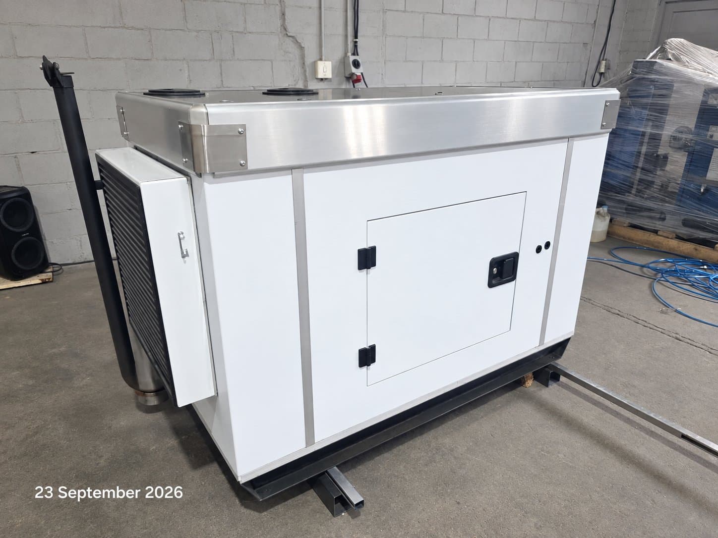 20KVA SINGLE PHASE FAW DIESEL GENERATOR SET — photo 1 of 1